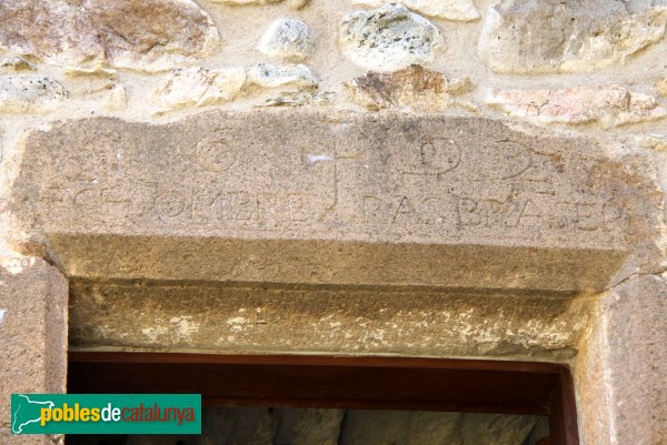 Osor - Llinda del segle XVII (Foto: Albert Esteves, 2011) Osor - Llinda del segle XVII