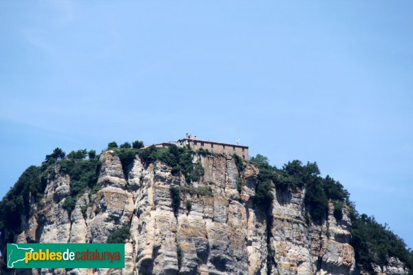 Susqueda - El Far des de Sant Martí (Foto: Albert Esteves, 2011) Susqueda - El Far des de Sant Martí