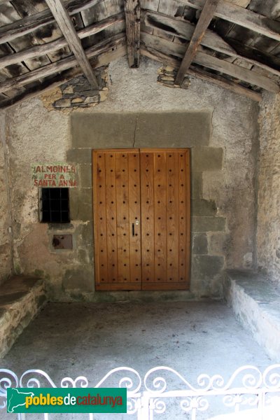 Susqueda - Santa Anna del Grau (Foto: Albert Esteves, 2011) Susqueda - Santa Anna del Grau