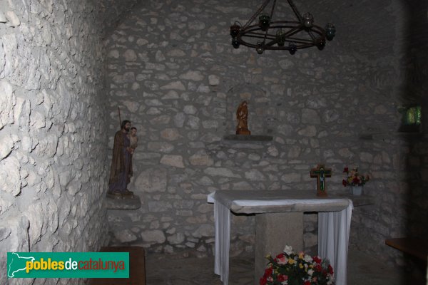 Susqueda - Santa Anna del Grau (Foto: Albert Esteves, 2011) Susqueda - Santa Anna del Grau