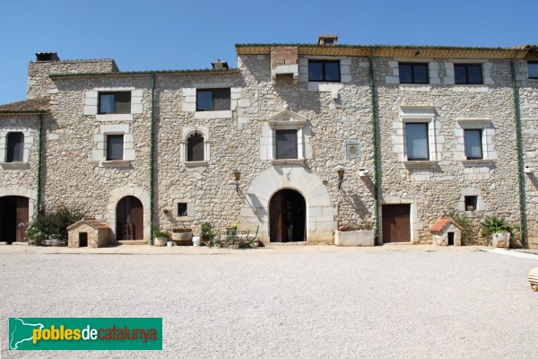 Avinyonet de Puigventós - Mas Serra (Foto: Albert Esteves, 2011) Avinyonet de Puigventós - Mas Serra