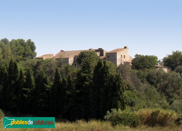 Avinyonet de Puigventós - Mas Serra, vista posterior (Foto: Albert Esteves, 2011) Avinyonet de Puigventós - Mas Serra, vista posterior