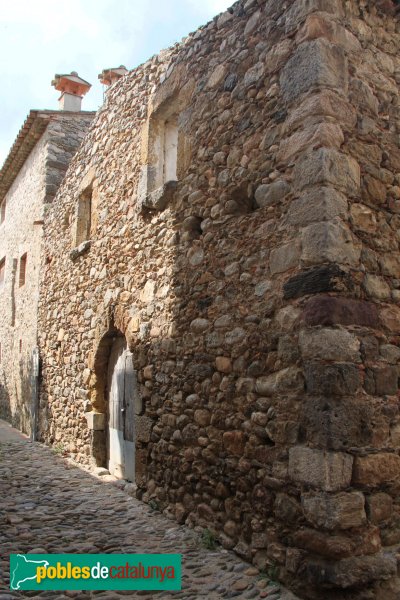 Boadella - Nucli antic (Foto: Albert Esteves, 2011) Boadella - Nucli antic