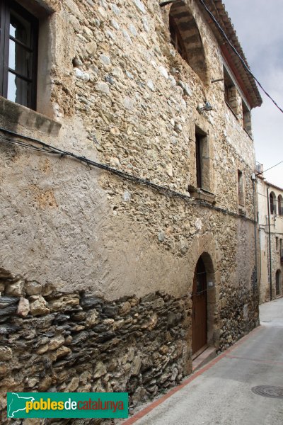 Les Escaules - Nucli antic (Foto: Albert Esteves, 2011) Les Escaules - Nucli antic