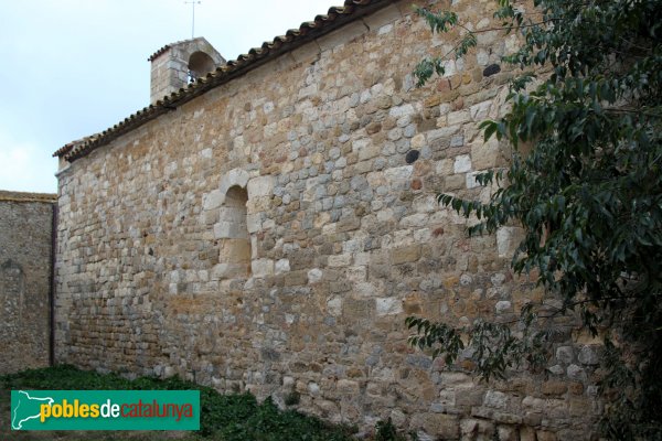 Navata - Església de Sant Pere (Foto: Albert Esteves, 2011) Navata - Església de Sant Pere