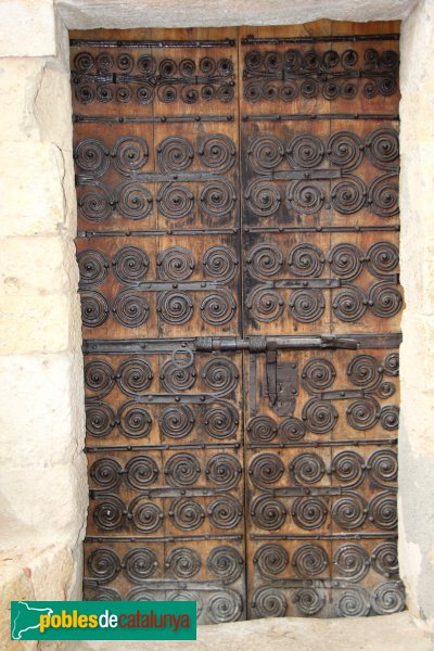 Navata - Església de Sant Pere (Foto: Albert Esteves, 2011) Navata - Església de Sant Pere