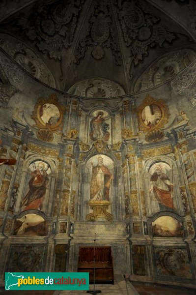 Navata - Església parroquial de Sant Pere, portada (Foto: Ajuntament de Navata) Navata - Església parroquial de Sant Pere, portada