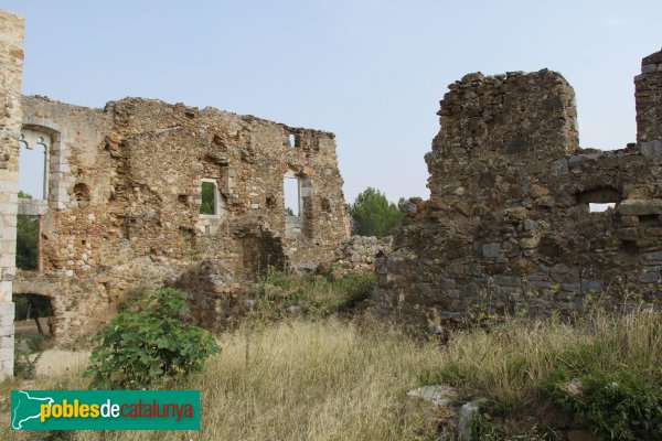 Pont de Molins - Monestir del Roure, estances en ruïnes (Foto: Albert Esteves, 2011) Pont de Molins - Monestir del Roure, estances en ruïnes