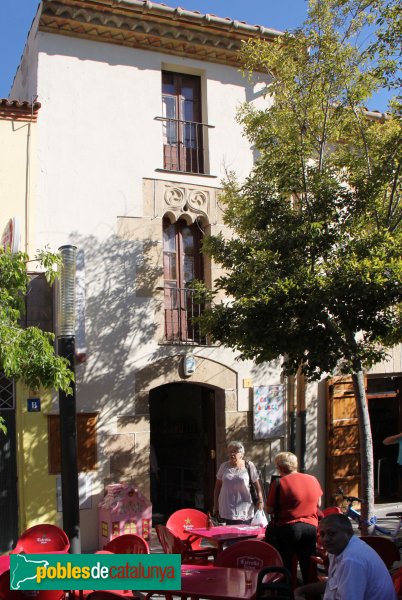 Maçanet de la Selva - Ca l'Orench (Foto: Albert Esteves, 2011) Maçanet de la Selva - Ca l'Orench