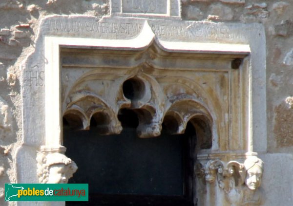 Vilafant - Mas Requesens (Foto: Albert Esteves, 2011) Vilafant - Mas Requesens