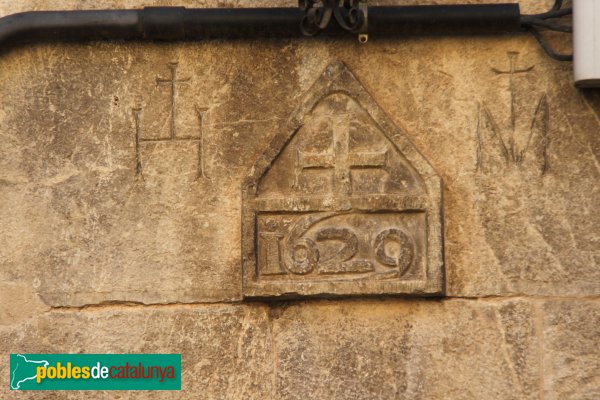 Sant Llorenç de la Muga - Llinda 1629 (Foto: Albert Esteves, 2011) Sant Llorenç de la Muga - Llinda 1629