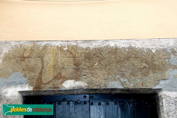 Sant Llorenç de la Muga - Llinda 1757 (Foto: Albert Esteves, 2011) Sant Llorenç de la Muga - Llinda 1757