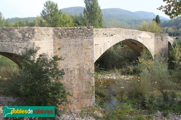 Sant Llorenç de la Muga - Pont Vell (Foto: Albert Esteves, 2011) Sant Llorenç de la Muga - Pont Vell