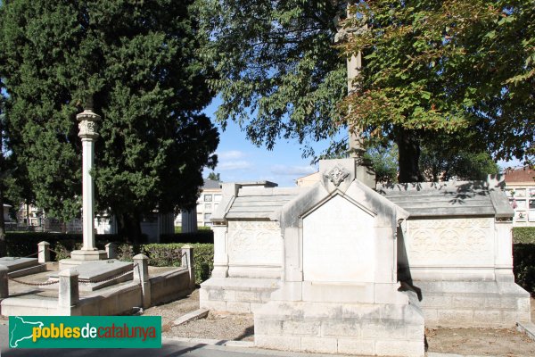 Figueres - Cementiri (Foto: Albert Esteves, 2011) Figueres - Cementiri