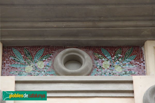 Figueres - Casino Menestral (Foto: Albert Esteves, 2011) Figueres - Casino Menestral