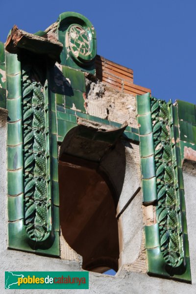 Anglès - Can Cendra (Foto: Albert Esteves, 2012) Anglès - Can Cendra