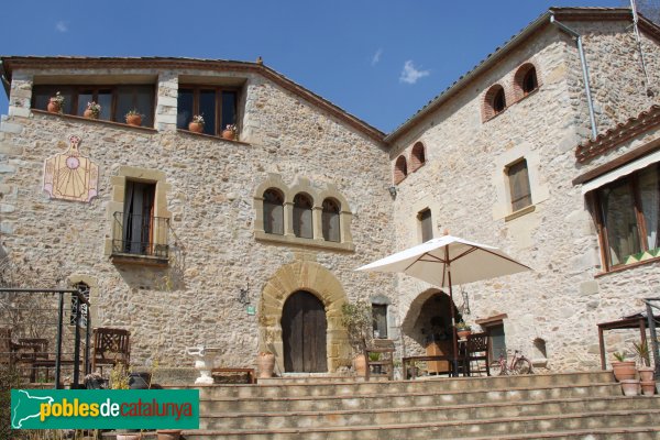 Sant Julià de Llor i Bonmatí - Can Vila (Foto: Albert Esteves, 2012) Sant Julià de Llor i Bonmatí - Can Vila