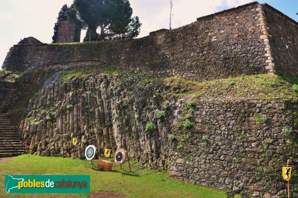 Hostalric - Castell (Foto: Alberto González Rovira, 2012) Hostalric - Castell