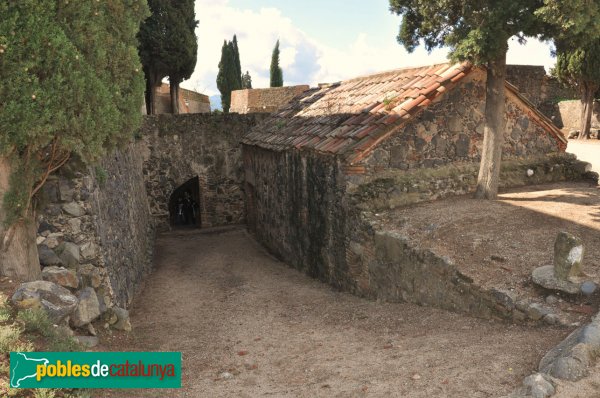 Hostalric - Castell (Foto: Alberto González Rovira, 2012) Hostalric - Castell