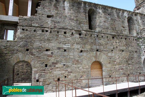 Rabós - Sant Quirze de Colera, dependències monacals (Foto: Albert Esteves, 2012) Rabós - Sant Quirze de Colera, dependències monacals