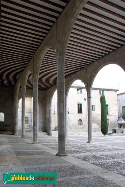 Castelló d'Empúries - Porxada (Foto: Albert Esteves, 2012) Castelló d'Empúries - Porxada