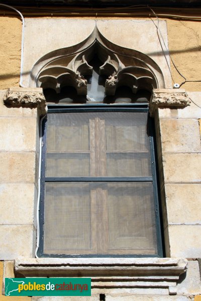 Castelló d´Empúries - Casa Bassas (Foto: Albert Esteves, 2012) Castelló d´Empúries - Casa Bassas