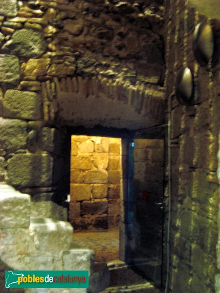 Castelló d'Empúries - Presó Vella (Foto: Albert Esteves, 2008) Castelló d'Empúries - Presó Vella