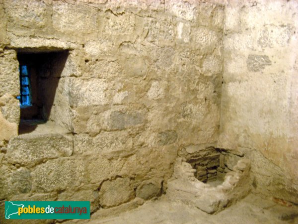 Castelló d'Empúries - Presó Vella (Foto: Albert Esteves, 2008) Castelló d'Empúries - Presó Vella