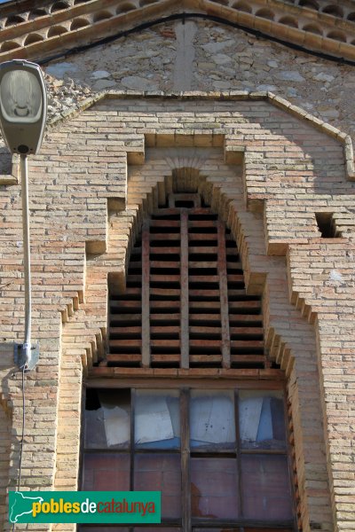 Les Cabanyes - Celler cooperatiu (Foto: Albert Esteves, 2013) Les Cabanyes - Celler cooperatiu