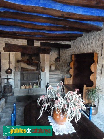 Copons - Carrer Mur, 28 (Foto: Toni Busquets, 2013) Copons - Carrer Mur, 28