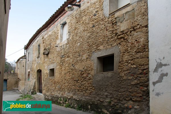 Llampaies - Mas Estela (Foto: Albert Esteves, 2013) Llampaies - Mas Estela