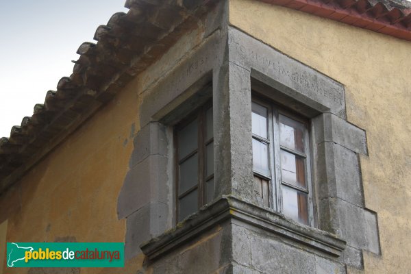 Garrigàs - Ermedàs (Foto: Albert Esteves, 2013) Garrigàs - Ermedàs