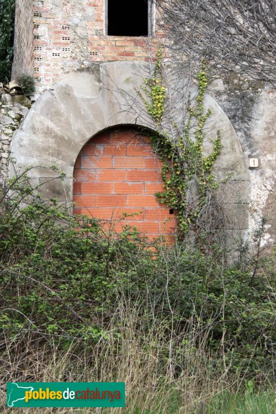 Garrigàs - Ermedàs (Foto: Albert Esteves, 2013) Garrigàs - Ermedàs