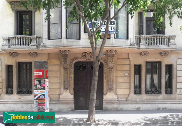 Barcelona - Provença, 324 (Foto: Bernat Hervàs, 2013) Barcelona - Provença, 324