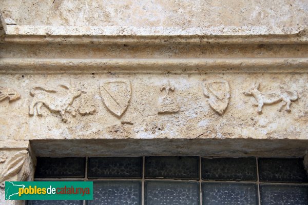 Bàscara - Església de Sant Iscle i Santa Victòria (Foto: Albert Esteves, 2013) Bàscara - Església de Sant Iscle i Santa Victòria