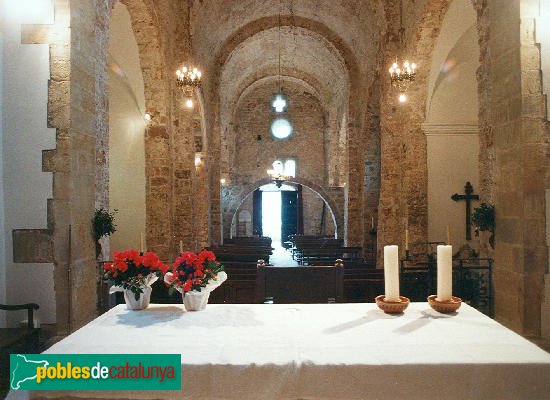 Gelida - Església del Castell, interior (Foto: Jordi Contijoch , Invarquit-Gencat.cat) Gelida - Església del Castell, interior