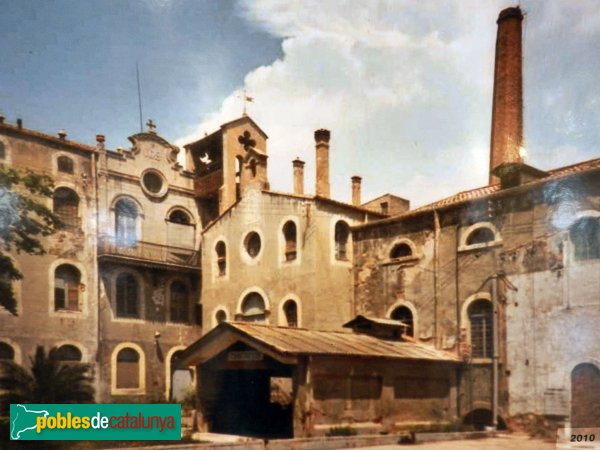 Tarragona - Fàbrica Chartreuse (Foto: enviada per Pol Oto Masagué) Tarragona - Fàbrica Chartreuse