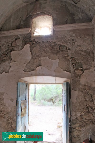 Torrelles de Foix - Ermita de Foix (Foto: Albert Esteves, 2013) Torrelles de Foix - Ermita de Foix