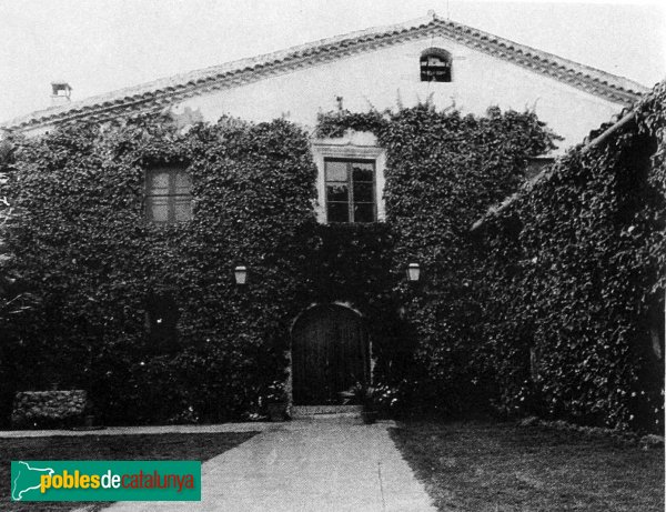 Torrelles de Foix - La Mussarra, masia