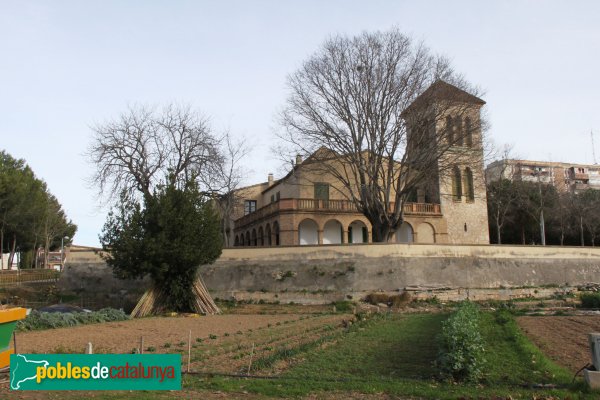 Santa Margarida i els Monjos - Mas Catarro (Foto: Albert Esteves, 2014) Santa Margarida i els Monjos - Mas Catarro