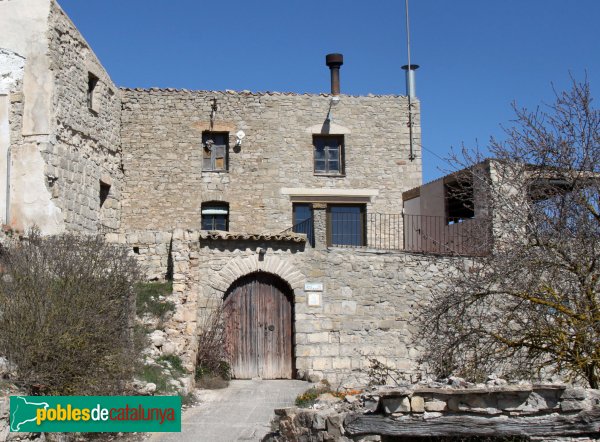 Talavera - Cal Joanet (Suró) (Foto: Albert Esteves, 2014) Talavera - Cal Joanet (Suró)