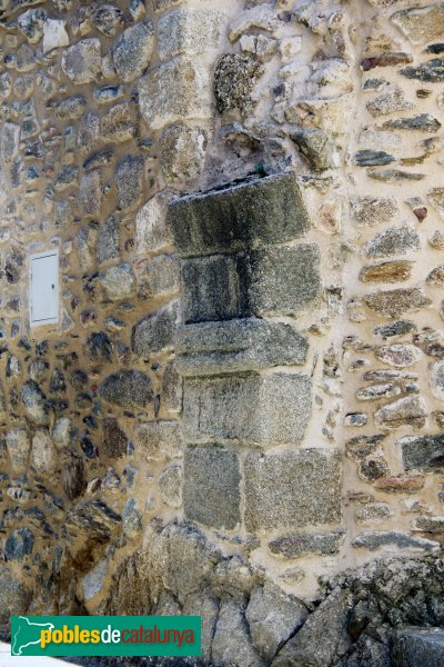 Cantallops - Arrencada d'un arc (Foto: Albert Esteves, 2014) Cantallops - Arrencada d'un arc