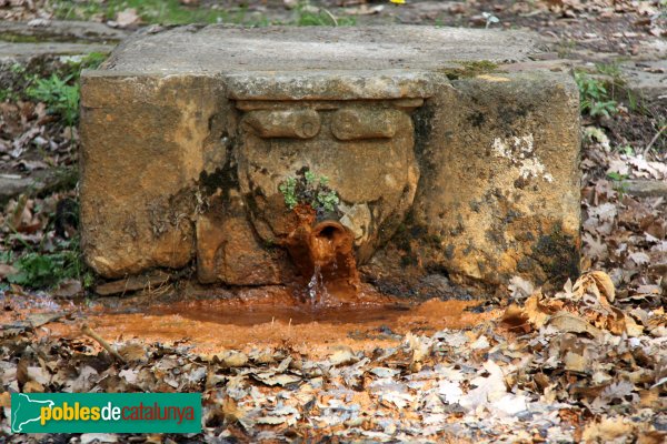 La Jonquera - Font Rovellada (Foto: Albert Esteves, 2014) La Jonquera - Font Rovellada