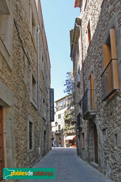 Maçanet de Cabrenys - Nucli antic (Foto: Albert Esteves, 2014) Maçanet de Cabrenys - Nucli antic