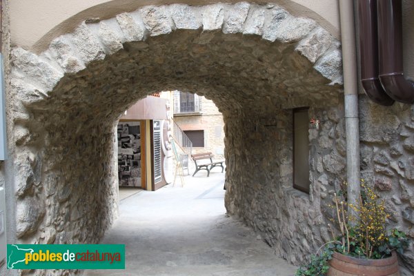 Maçanet de Cabrenys - Nucli antic (Foto: Albert Esteves, 2014) Maçanet de Cabrenys - Nucli antic