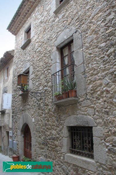 Maçanet de Cabrenys - Nucli antic (Foto: Albert Esteves, 2014) Maçanet de Cabrenys - Nucli antic