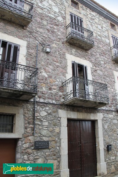 Darnius - Carrer Major, 54 (Foto: Albert Esteves, 2014) Darnius - Carrer Major, 54