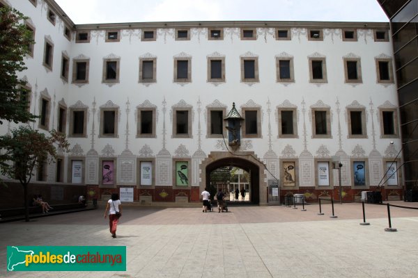 Bareclona - Pati de les Dones