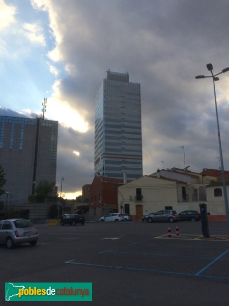 Torre Millenium, eix Macià (Foto: Joan Sánchez Sabé, 2014) Torre Millenium, eix Macià