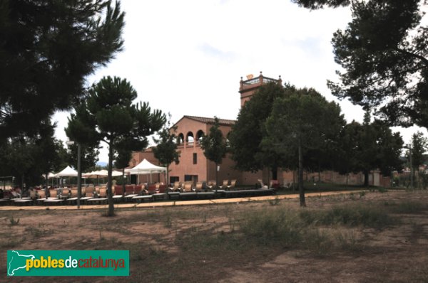 Masia de Can Gambús (Foto: Joan Sánchez Sabé, 2014) Masia de Can Gambús